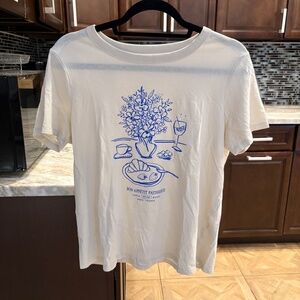 Old Navy EveryWear Crew-Neck Graphic T-Shirt: Paris Café